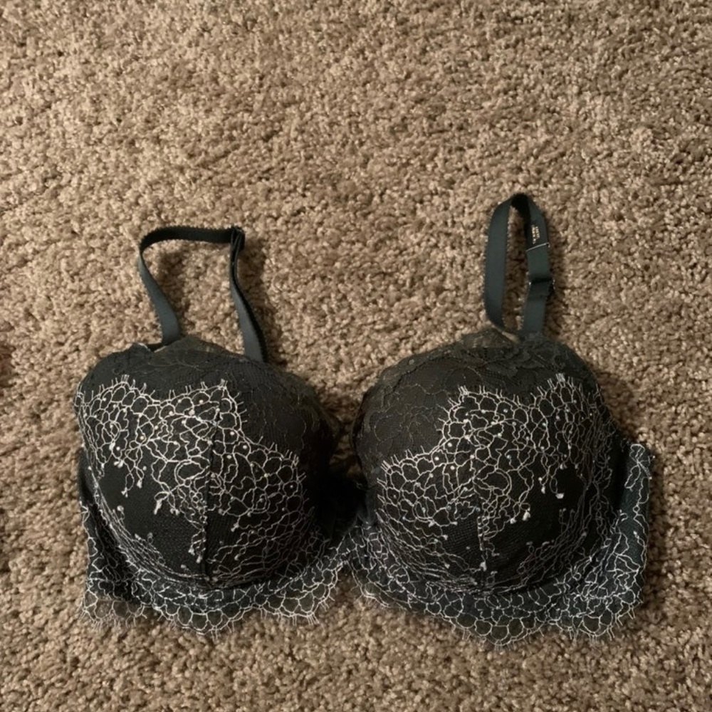 VS bra - Brand New